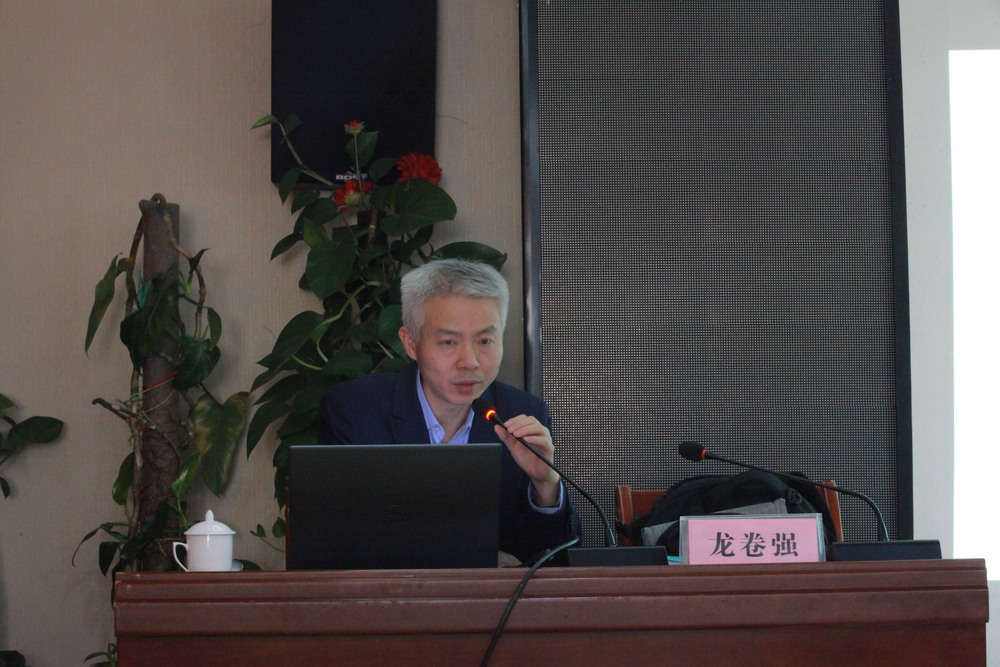 摄影丨张海峰摄像丨黄   丁责编丨吴泽峰审核